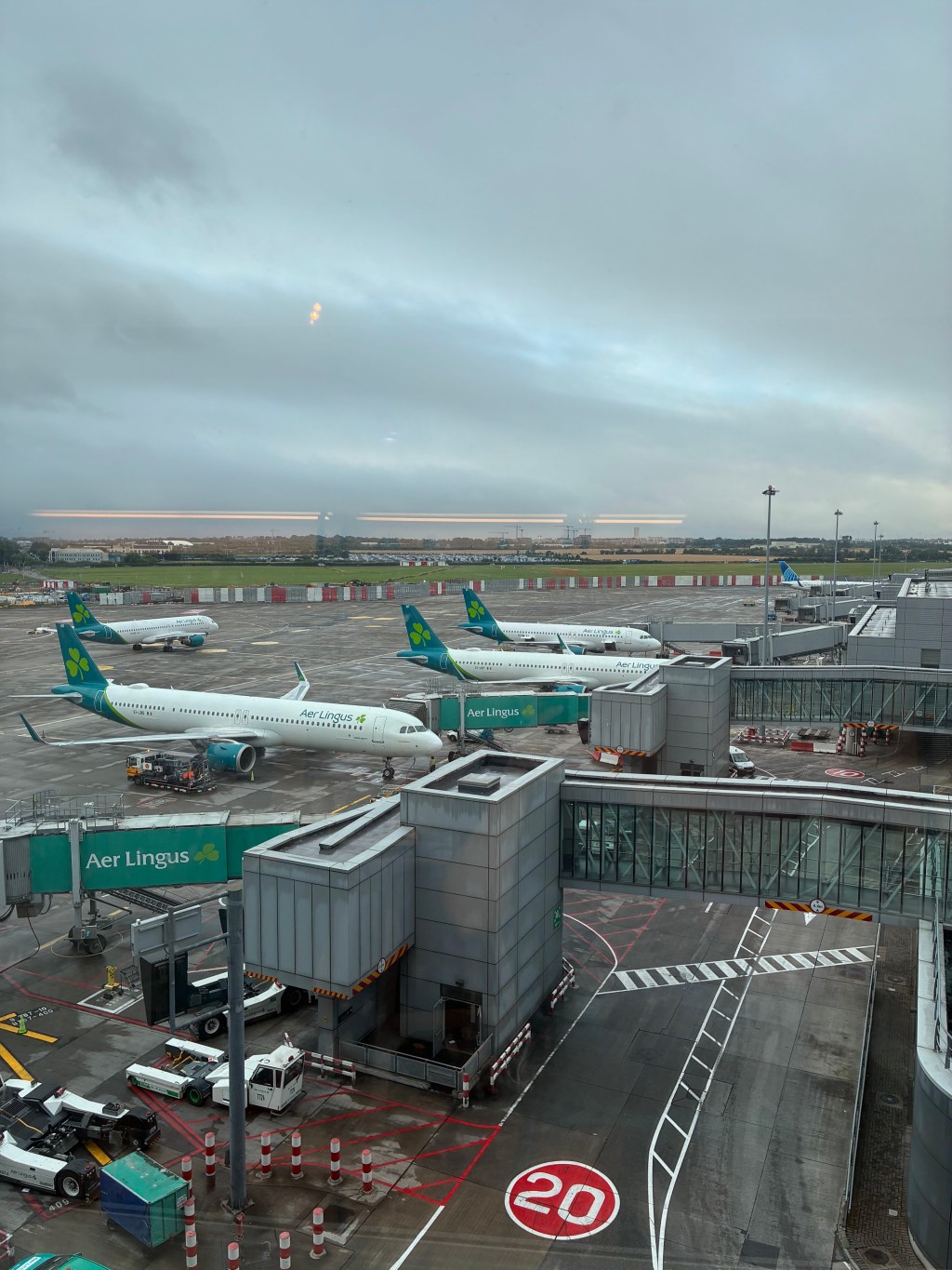 10 Must-Have Items I Always Pack in My Carry-On for a Transatlantic&nbsp;Flight
