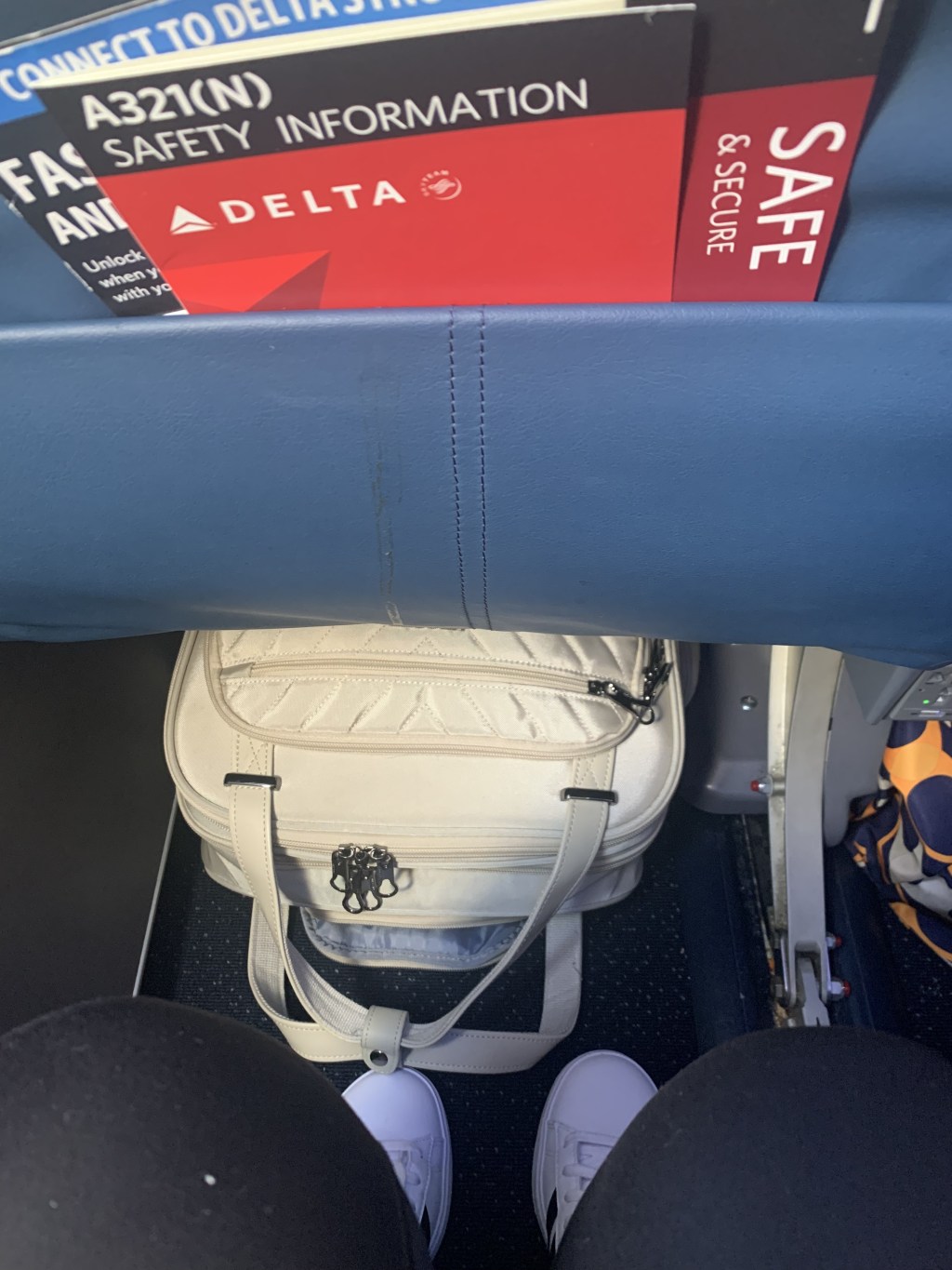 The Personal Item Bag I Rarely Travel&nbsp;Without